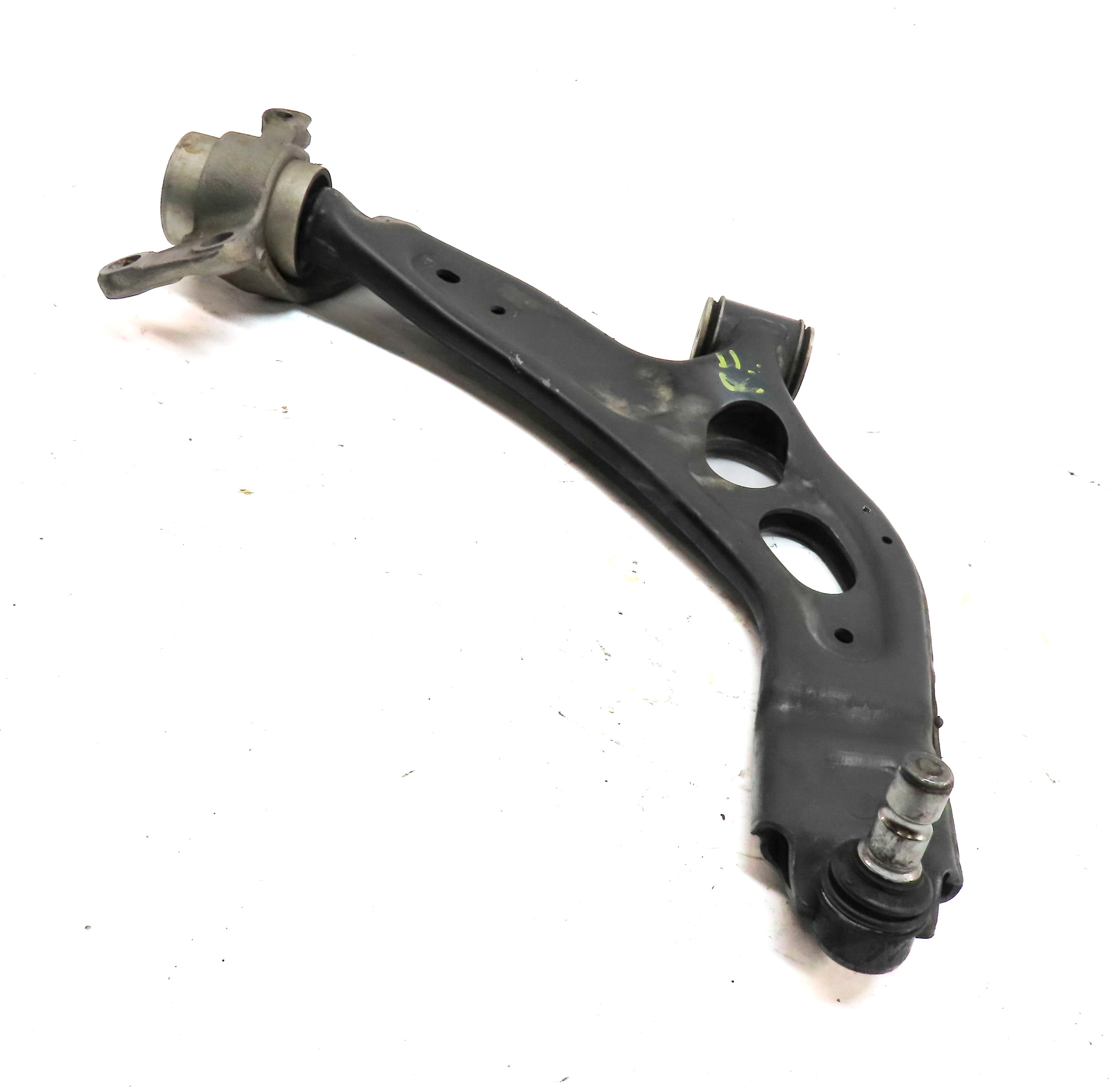16-21 CLUBMAN COUNTRYMAN / BMW 228i 235i X1 X2 FRONT RIGHT LOWER CONTROL ARM — exact item pictured